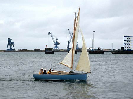 DSC04870 First sailing