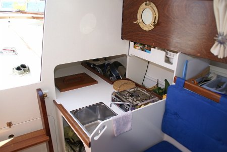 DSC08020 Galley with a Origo Alcohol stove. A two burner stove may also be fitted.