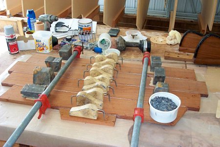 ABER (19) Gluing of the timber transom